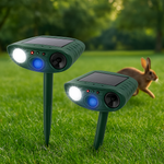 Solar-powered Ultrasound Rabbit Repellent with Flashing Light – Effective Protection for Your Garden