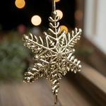 Vintage Golden Christmas Candle Holder - Atmospheric Table Decoration