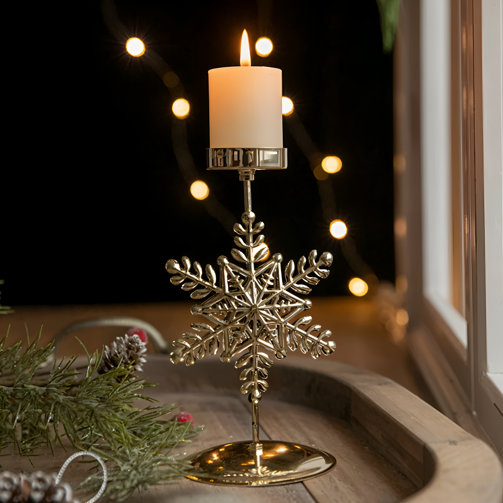Vintage Golden Christmas Candle Holder - Atmospheric Table Decoration