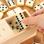 Traditionelles Domino - Doppel 6 Domino Set in Holzbox