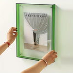 ClearView – Transparent Picture Frame for Your Memories