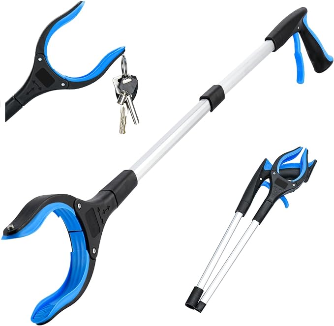 Foldable grabber with 360° rotating clip