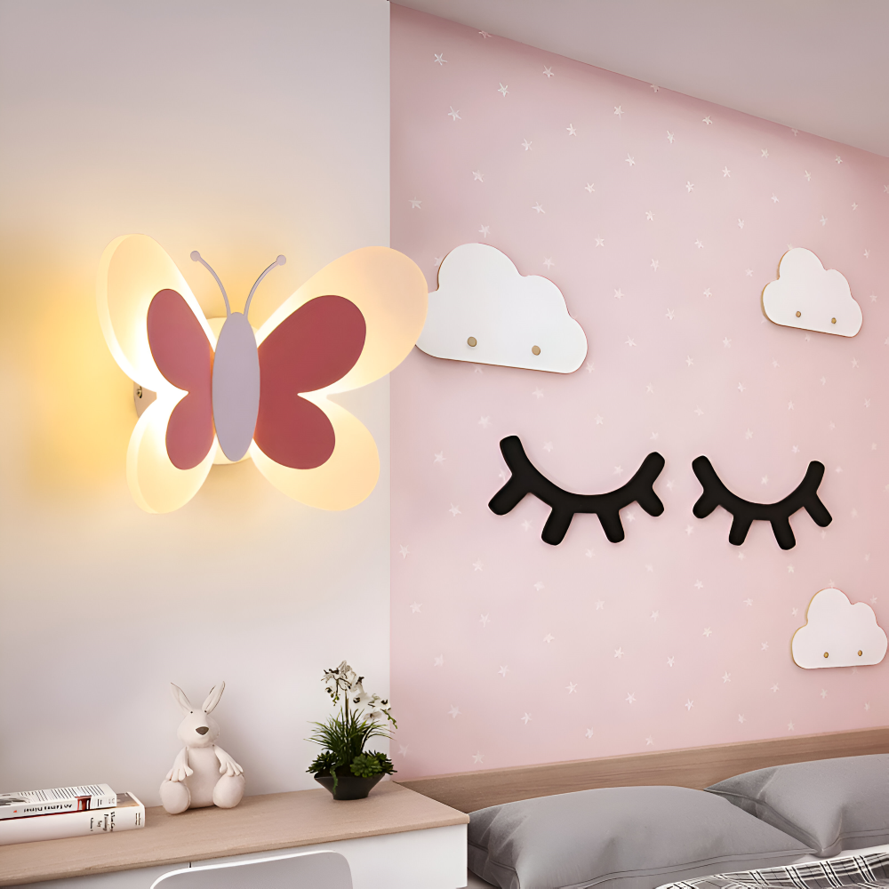 Bunte LED-Wandlampe in Schmetterlingsform für Kinderzimmer