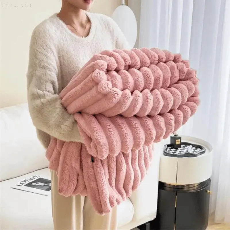 Luxuriöse Fleece-Decke für ultimativen Komfort