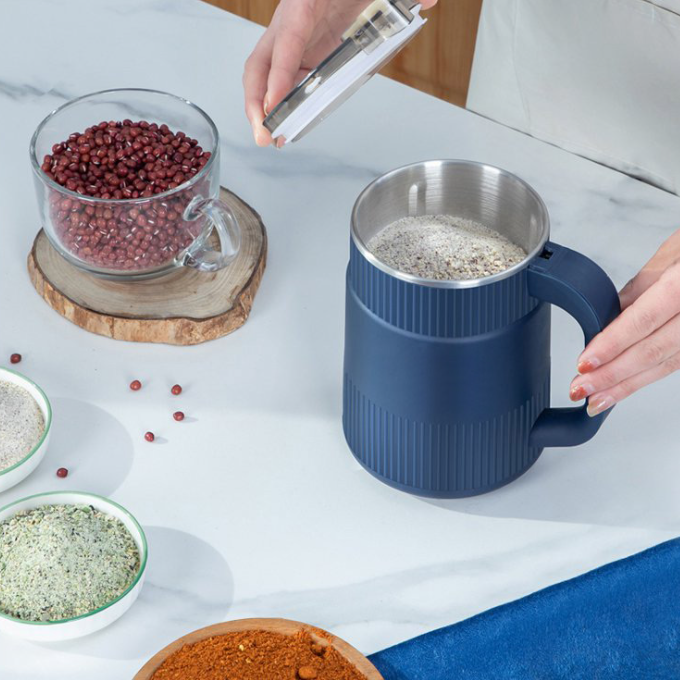 Kompakter elektrischer Kaffeebohnen- und Getreidemühle – Ideal für gesundes Backen mit einfachem Reinigungssystem
