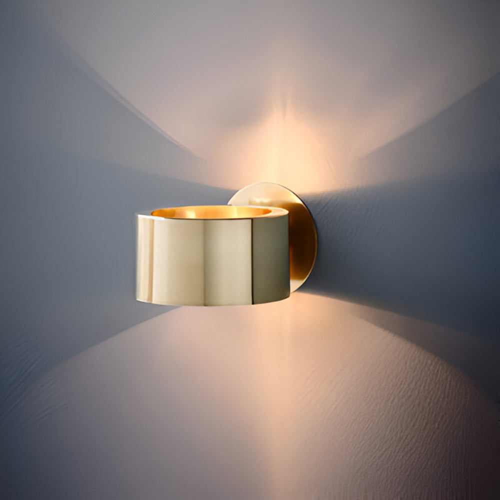 Elegant Wall Lamp in Gold – Stylish Lighting for Your Home