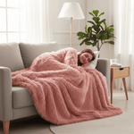 Luxurious Faux Fur Throw Blanket – Washable and Elegant for Cozy Evenings