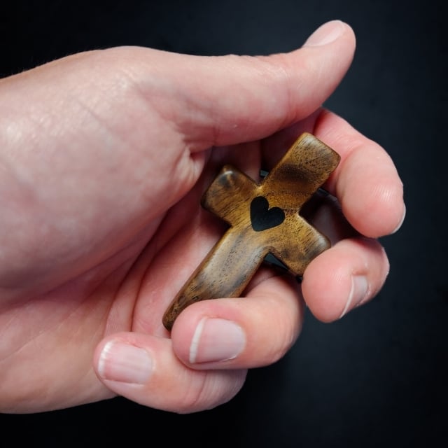 Heartfelt Reminder: The Cross for Your Faith