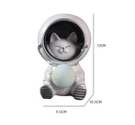 Beautiful Astronaut LED Light