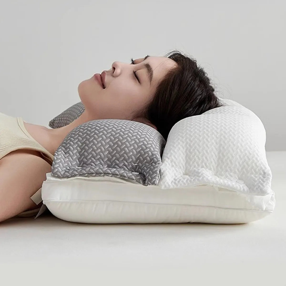 Ergonomic Neck Support Pillow – Ideal for Side Sleepers and Back Sleepers
