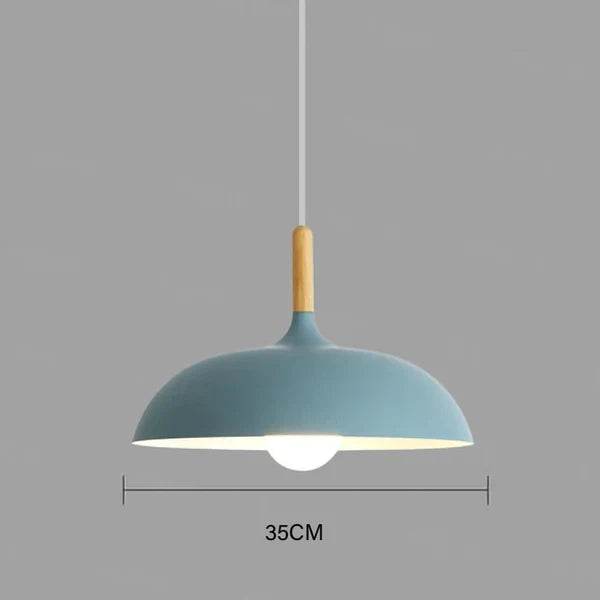 Oak Pendant Lamp | Warm Light | Timeless Design