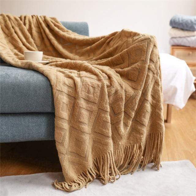 Diamond-shaped blanket
