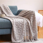 Diamond-shaped blanket
