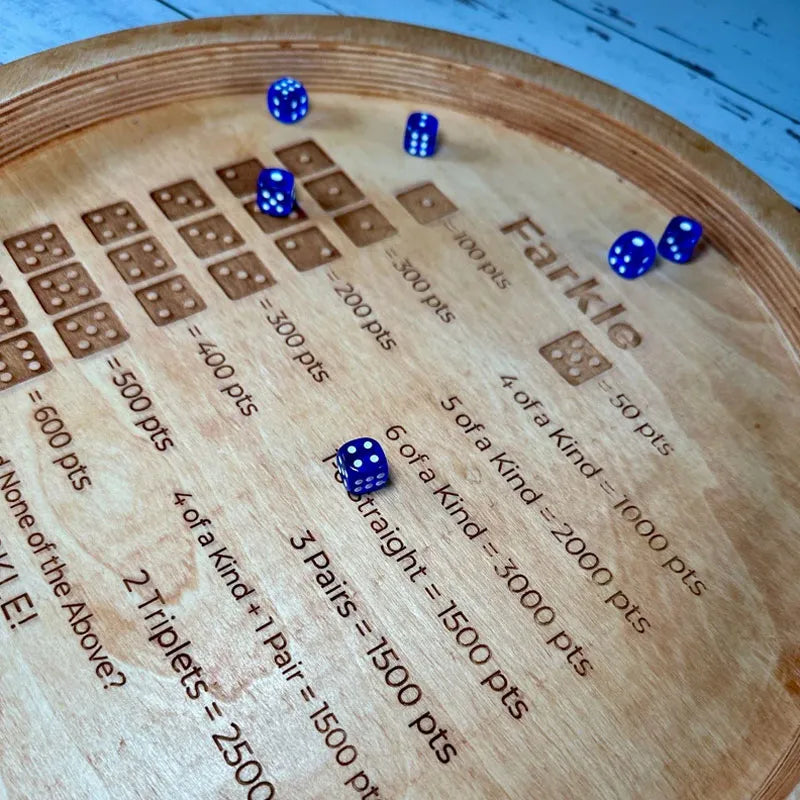 Würfelmeister - Holz Farkle Würfeltablett mit Punktetabelle für Familienspaß