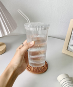 Trendy Trinkglas | Stilvolles Design für jeden Anlass