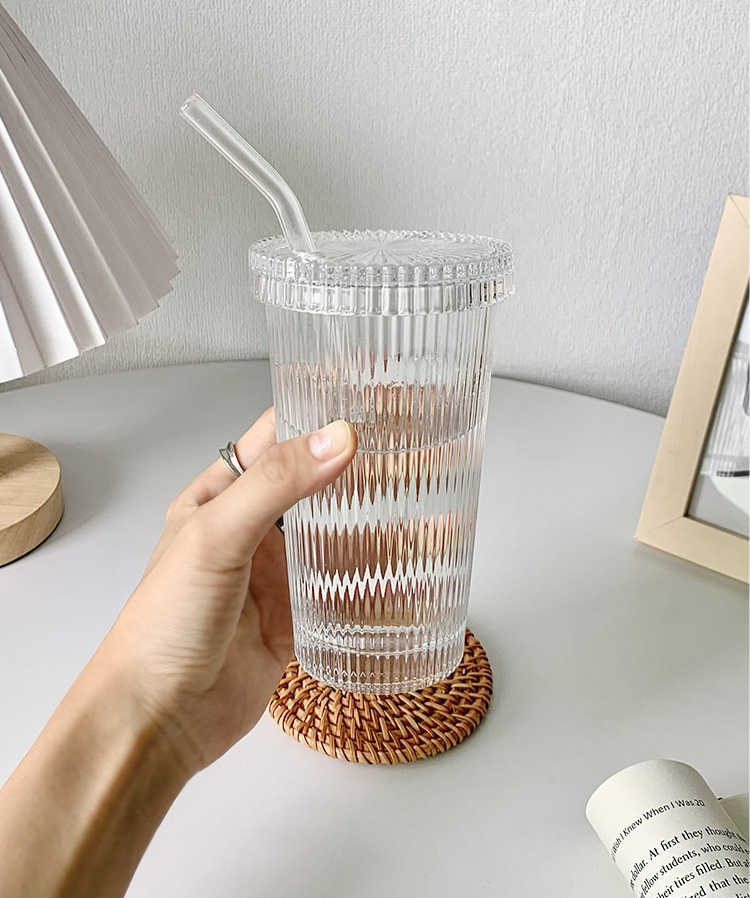 Trendy Trinkglas | Stilvolles Design für jeden Anlass