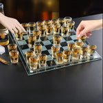 DrinkChess - Schachspiel mit Shotgläsern für Partys