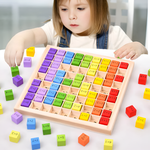 Lernspielzeug - Spielerisches Hilfsmittel für Multiplikation