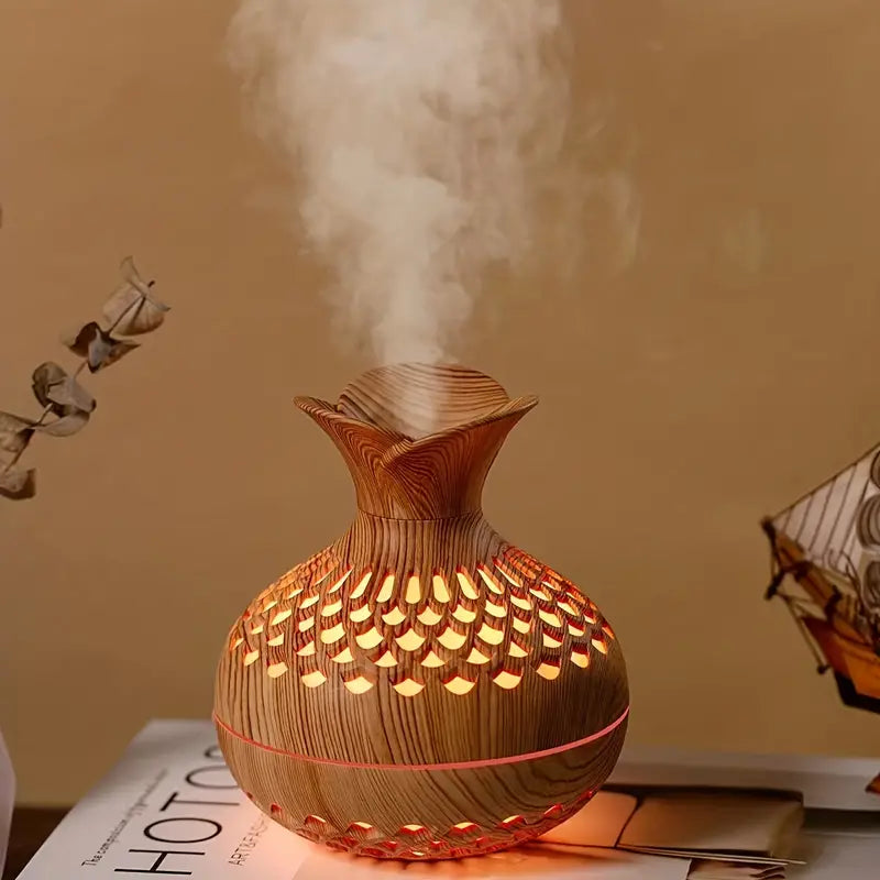 Eleganter Ultraschall Aroma Diffusor mit 300 ml Wassertank und LED Nachtlicht