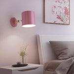 Wandlampe mit einstellbarem Arm – Stilvolle Metall- und Holzleuchte für moderne Wohnräume