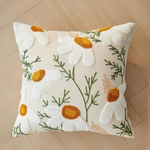 Natur Chic – Kissenbezug mit lebhaftem Pflanzenmotiv