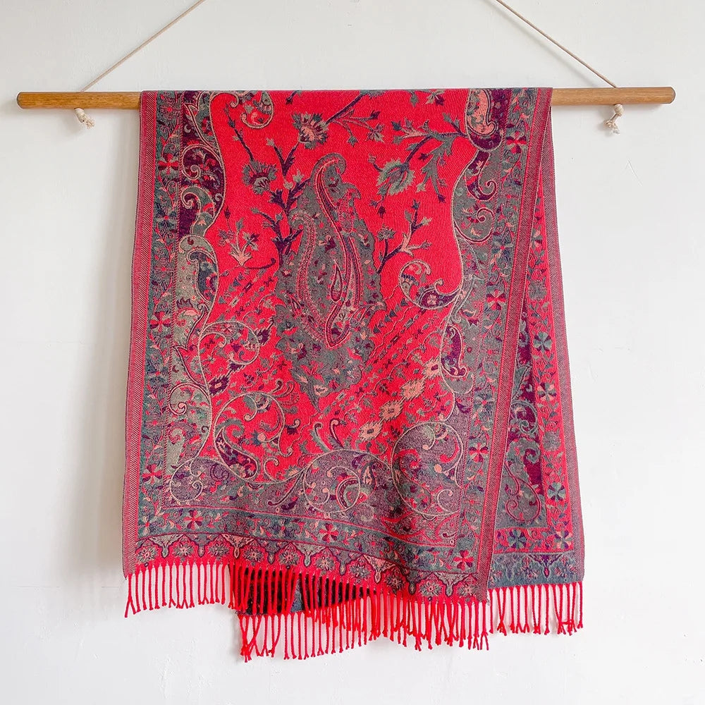 Stylish Fringe Scarf for Elegant Occasions