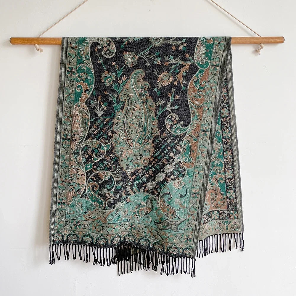Stylish Fringe Scarf for Elegant Occasions