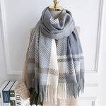 Stilvoller Winter-Schal für Damen