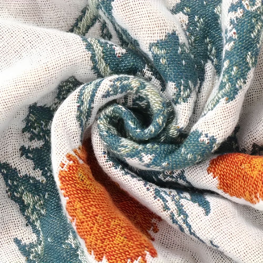 Natural cotton blanket with floral patterns