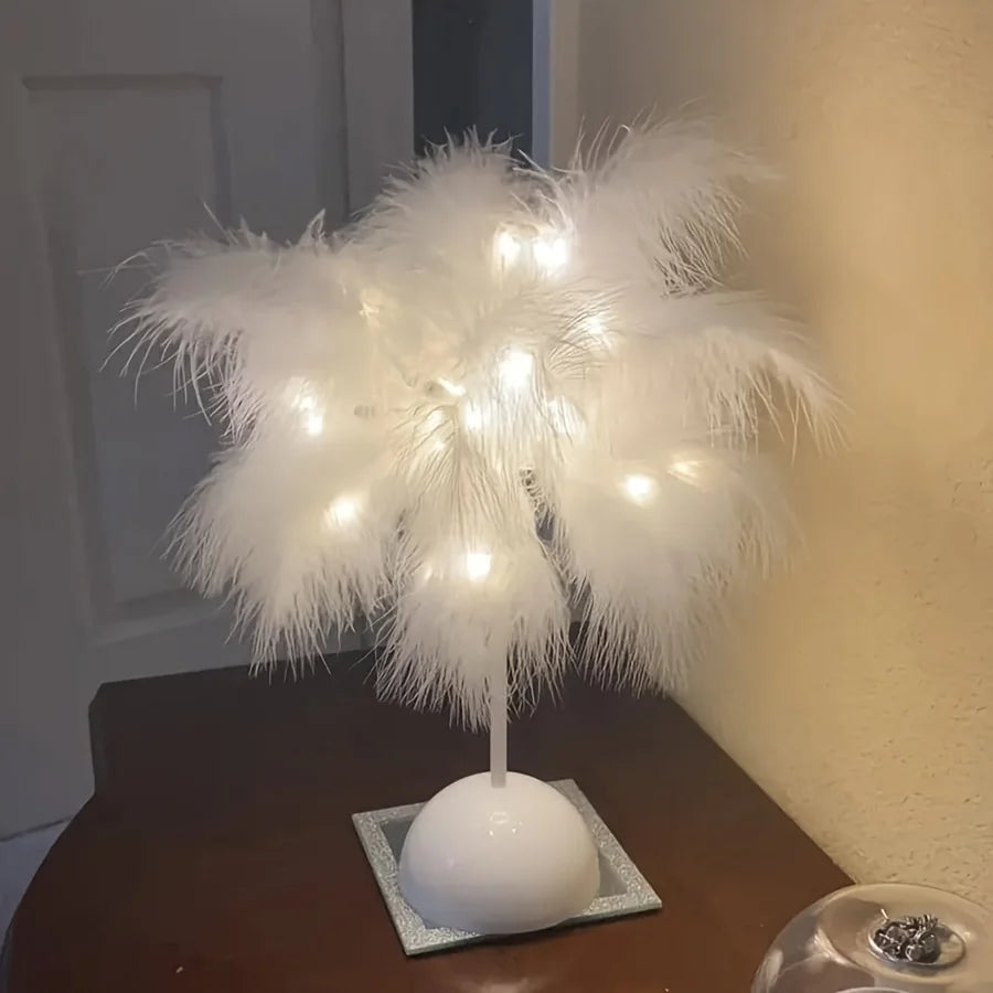 Flauschige Tischlampe mit Warmweißem LED-Licht – Elegantes Nachtlicht für Schlafzimmer und Wohnzimmer