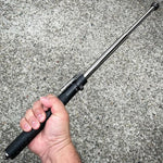 Automatic telescopic steel baton