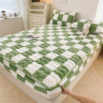 Extra Deep Velvet Flannel Fitted Sheet – Soft, Breathable, and Durable for All Seasons