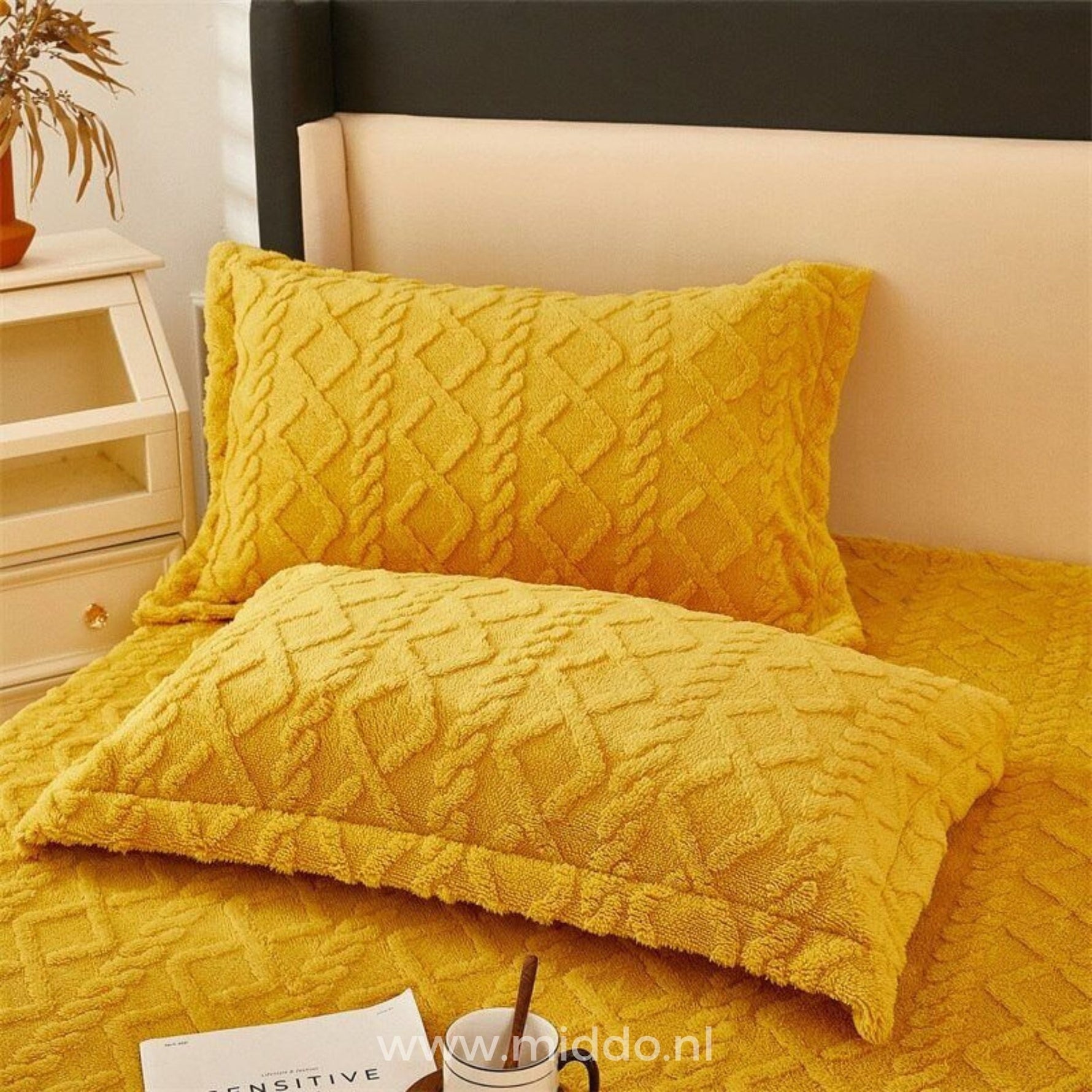 Gemütliches Fleece-Bettlaken-Set | Weich und warm mit Gratis-Kissenbezügen!