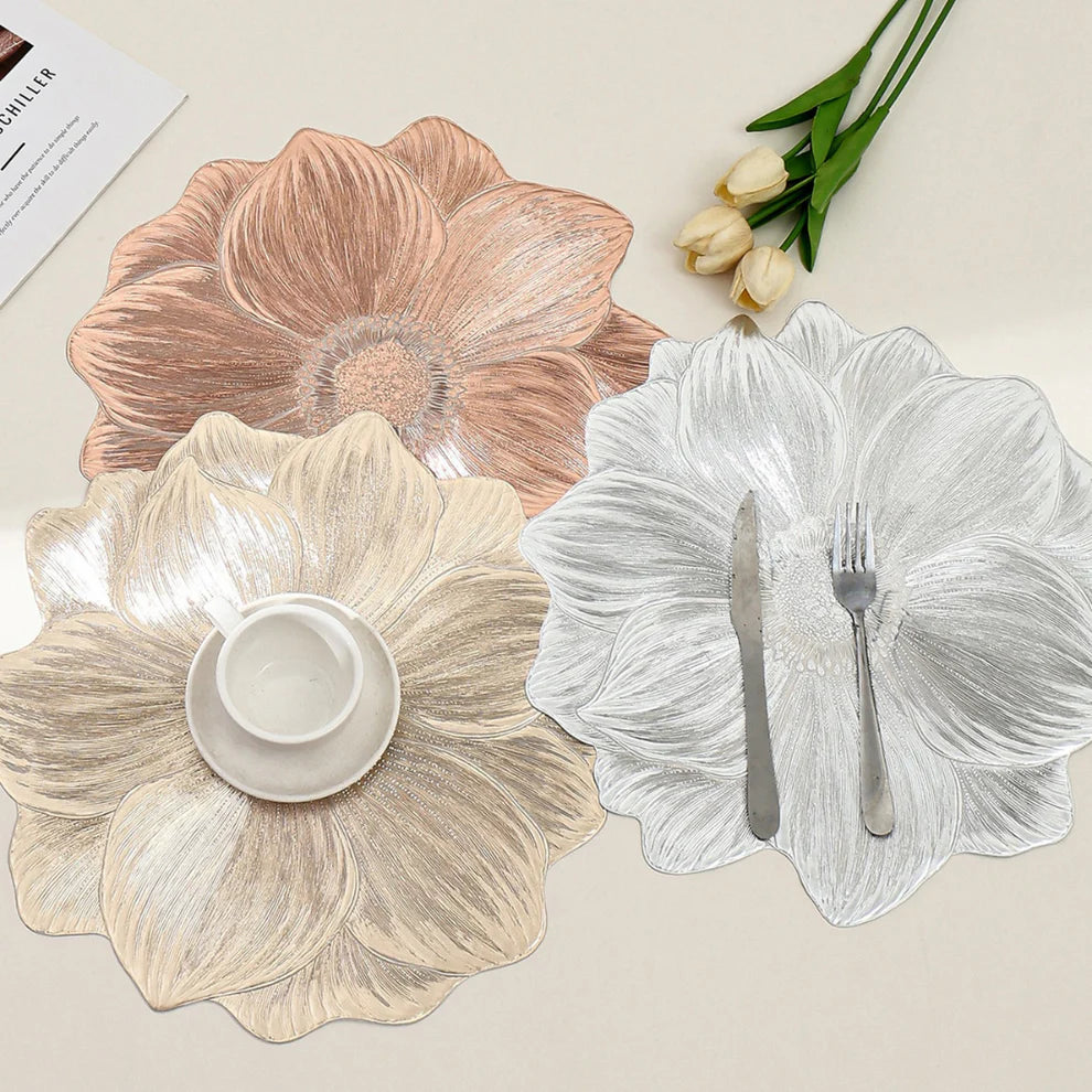 Elegante Blütenförmige Platzsets – Rutschfest und Langlebig für Ihren Tisch
