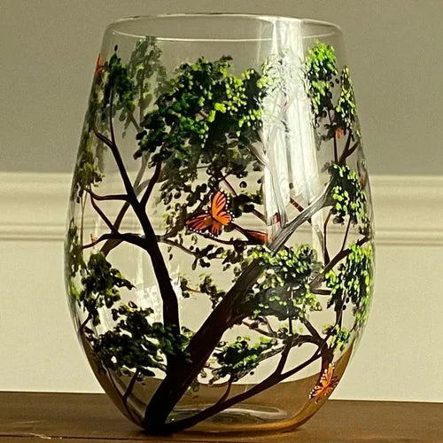 Weingläser mit Jahreszeitenbaum - Handbemalte Kunstwerke