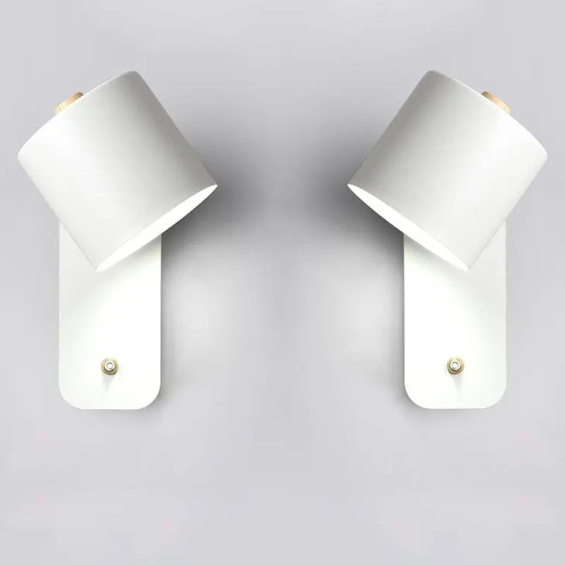 Elegant set of 2 wall lamps with LED technology