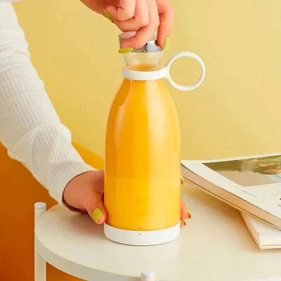 FreshJuice - Tragbarer Mini-Mixer für unterwegs