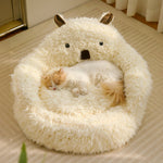 Snug Pet Bed in Animal Shape – Warm and Supportive
