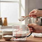 Praktischer Messbecher 250 ml – Transparente Messhilfe mit Skala