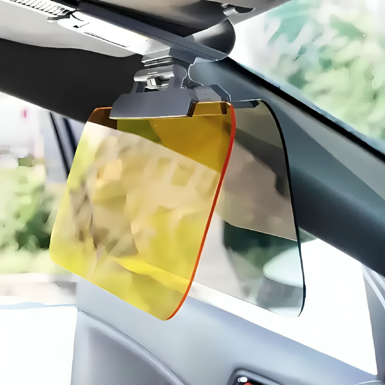 Sichtklar™ | Glare Protection for Safe Driving Day and Night