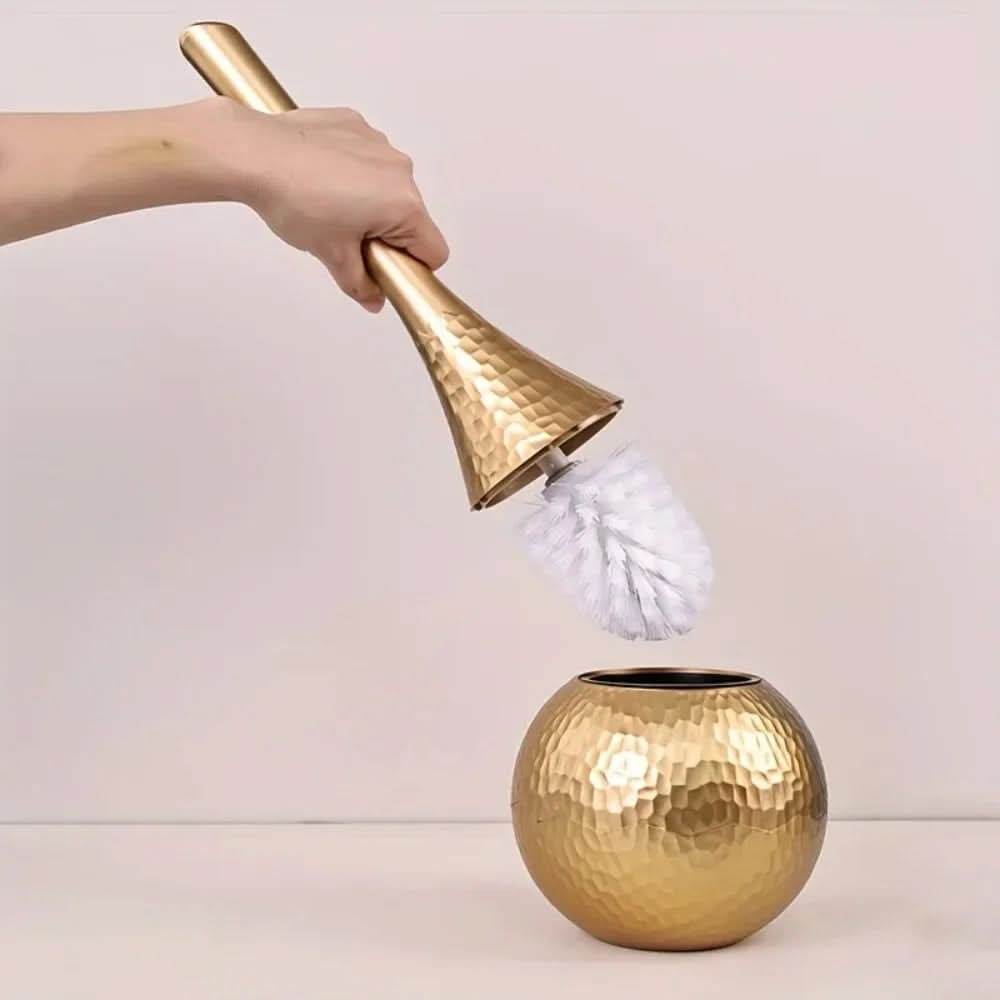 GOLDENCLEAN WC-BÜRSTE – ELEGANZ FÜR EINEN STILVOLLEN BADRAUM