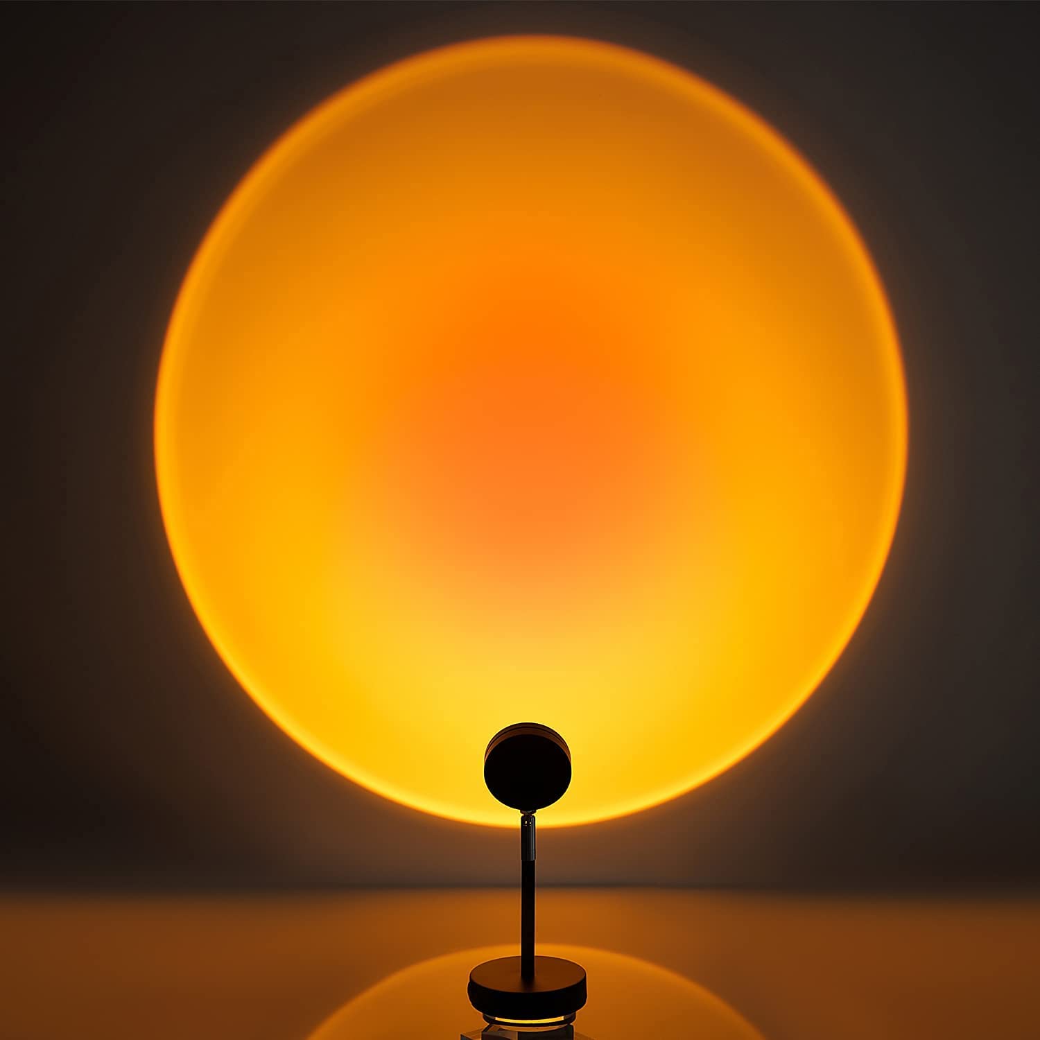 Elegante LED Tischlampe mit 180° Drehung und Dimmfunktion