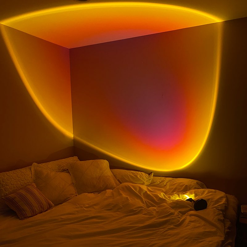 Elegante LED Tischlampe mit 180° Drehung und Dimmfunktion