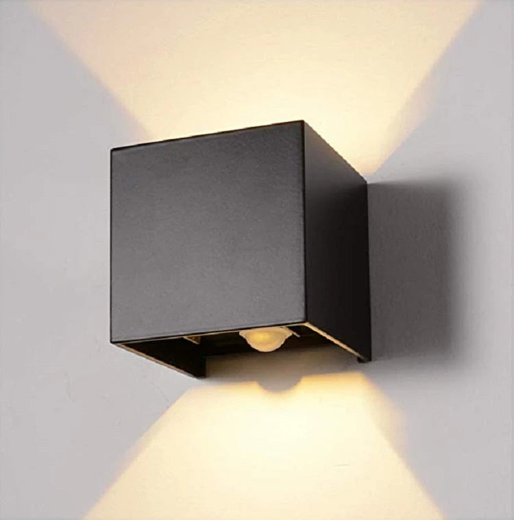 Lumos - Outdoor Wall Sensor Light with IP65 Protection