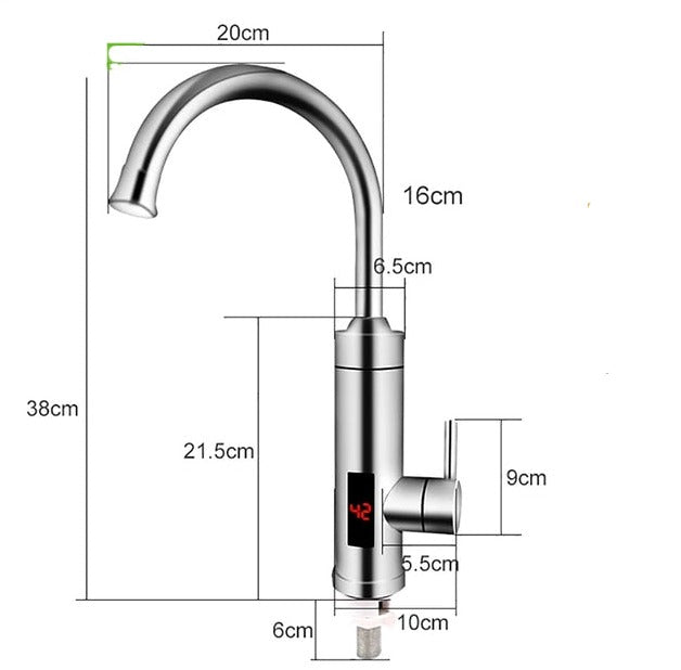 Intelligente Küchenarmatur mit Sofort-Warmwasserfunktion