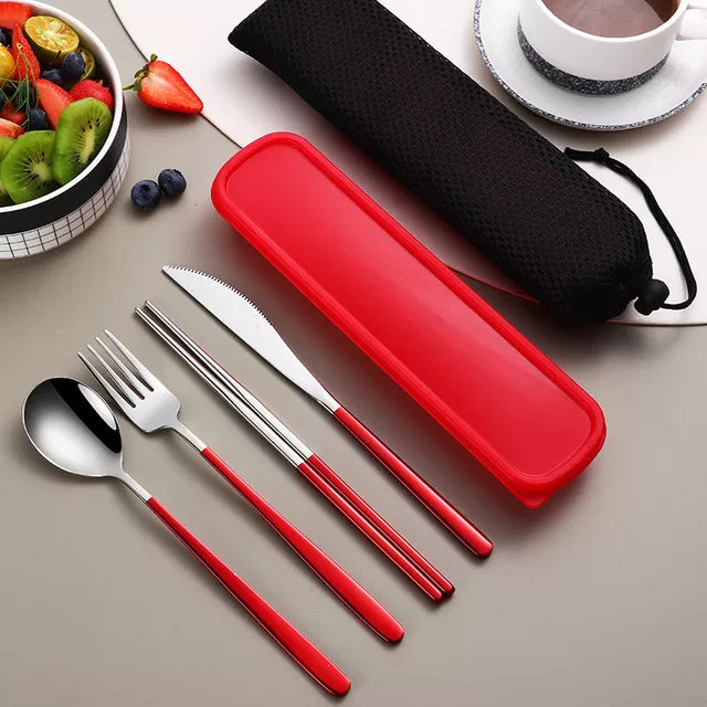 Elegantes Besteckset aus rostfreiem Edelstahl