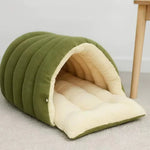 Cuddly Cave for Cats and Small Dogs – Ideal Retreat