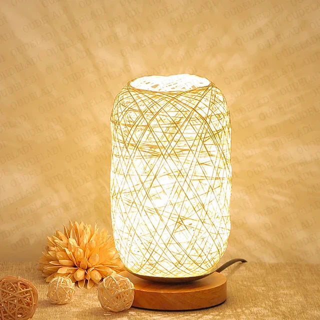 Stilvolle LED Tischlampe aus Holz mit Seil-Design – Warmes Licht für Schlafzimmer und Wohnzimmer