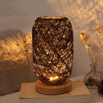 Stilvolle LED Tischlampe aus Holz mit Seil-Design – Warmes Licht für Schlafzimmer und Wohnzimmer