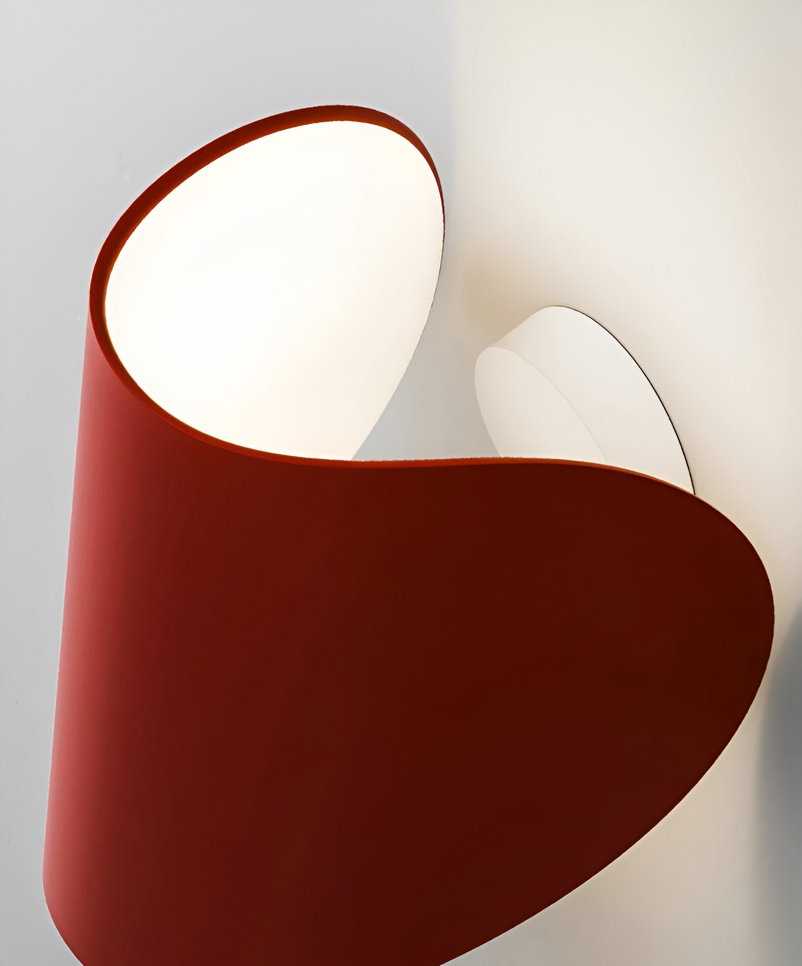 Flexibel Einstellbare Wandlampe aus Metall für Jeden Raum
